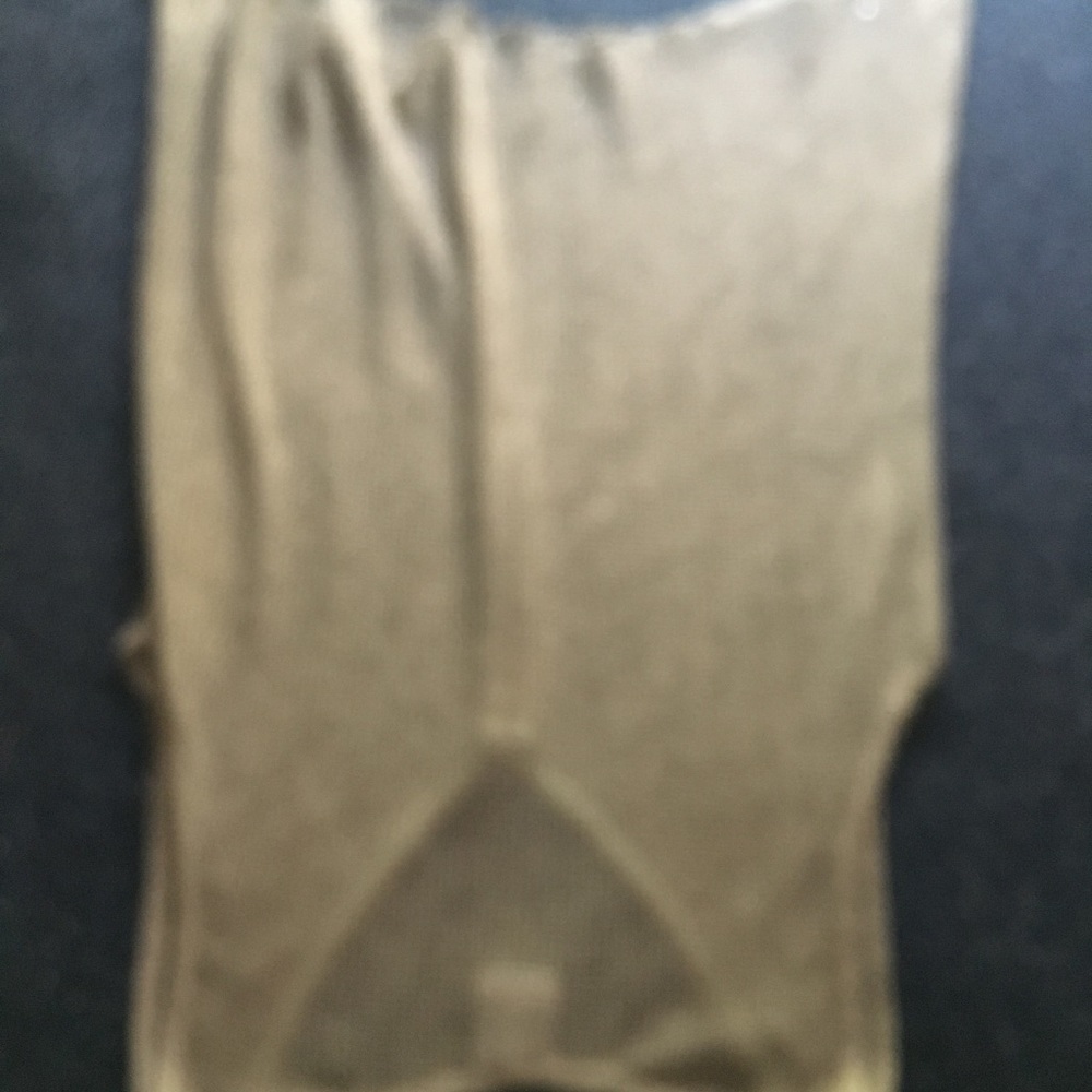 Vest - Picture 2 of 4